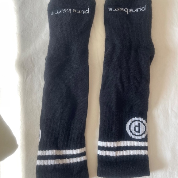 Tavi Grip Socks Bundle:  Black Crew and Blue/Yellow Ankle Socks - Picture 4 of 7